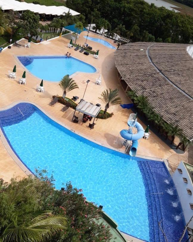 Do Lago, Com Churrasqueira Privativa , Cozinha , Internet Banda Larga, Rampa Barco E Jet, Pesqueiro - B101 Caldas Novas
