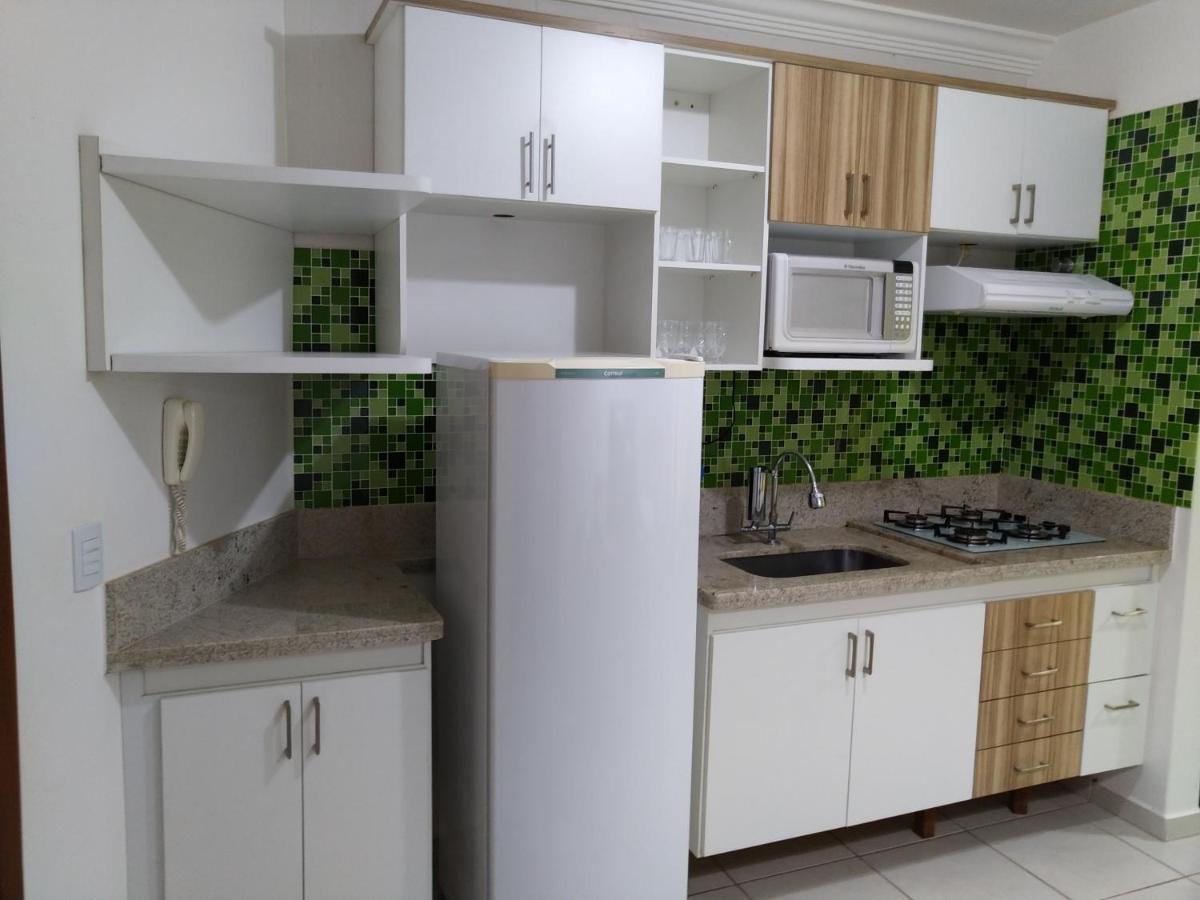 Do Lago, Com Churrasqueira Privativa , Cozinha , Internet Banda Larga, Rampa Barco E Jet, Pesqueiro - B101 Apartamento *