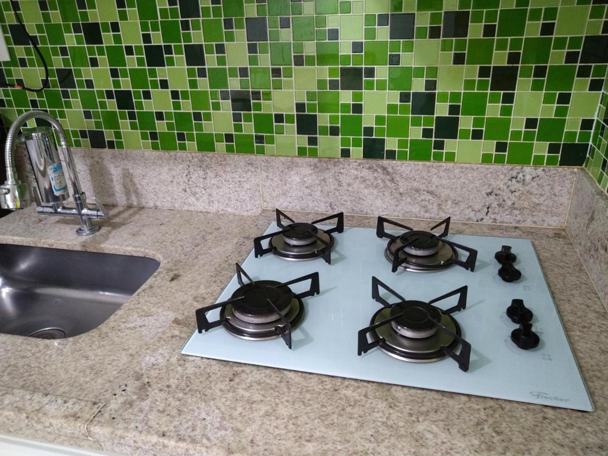 Apartamento Do Lago, Com Churrasqueira Privativa , Cozinha , Internet Banda Larga, Rampa Barco E Jet, Pesqueiro - B101 *