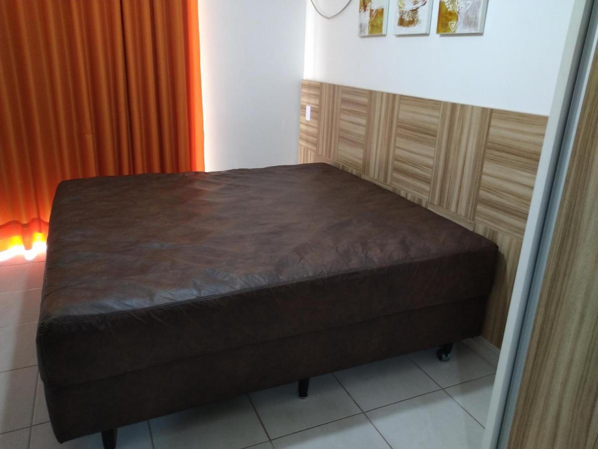 Apartamento Do Lago, Com Churrasqueira Privativa , Cozinha , Internet Banda Larga, Rampa Barco E Jet, Pesqueiro - B101 Caldas Novas