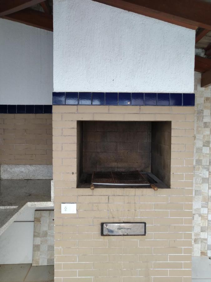 Vista: Com Cozinha E Churrasqueira Privativa