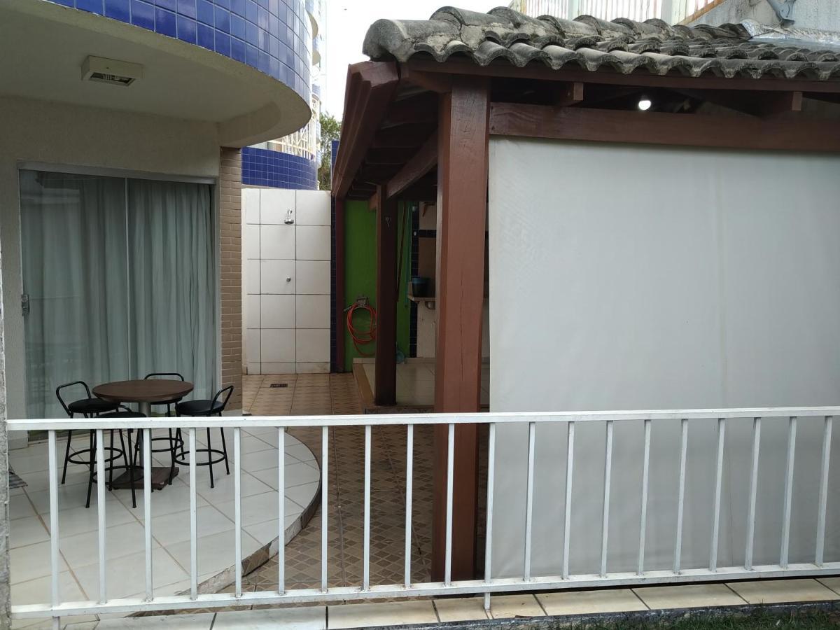 Vista: Com Cozinha E Churrasqueira Privativa Caldas Novas